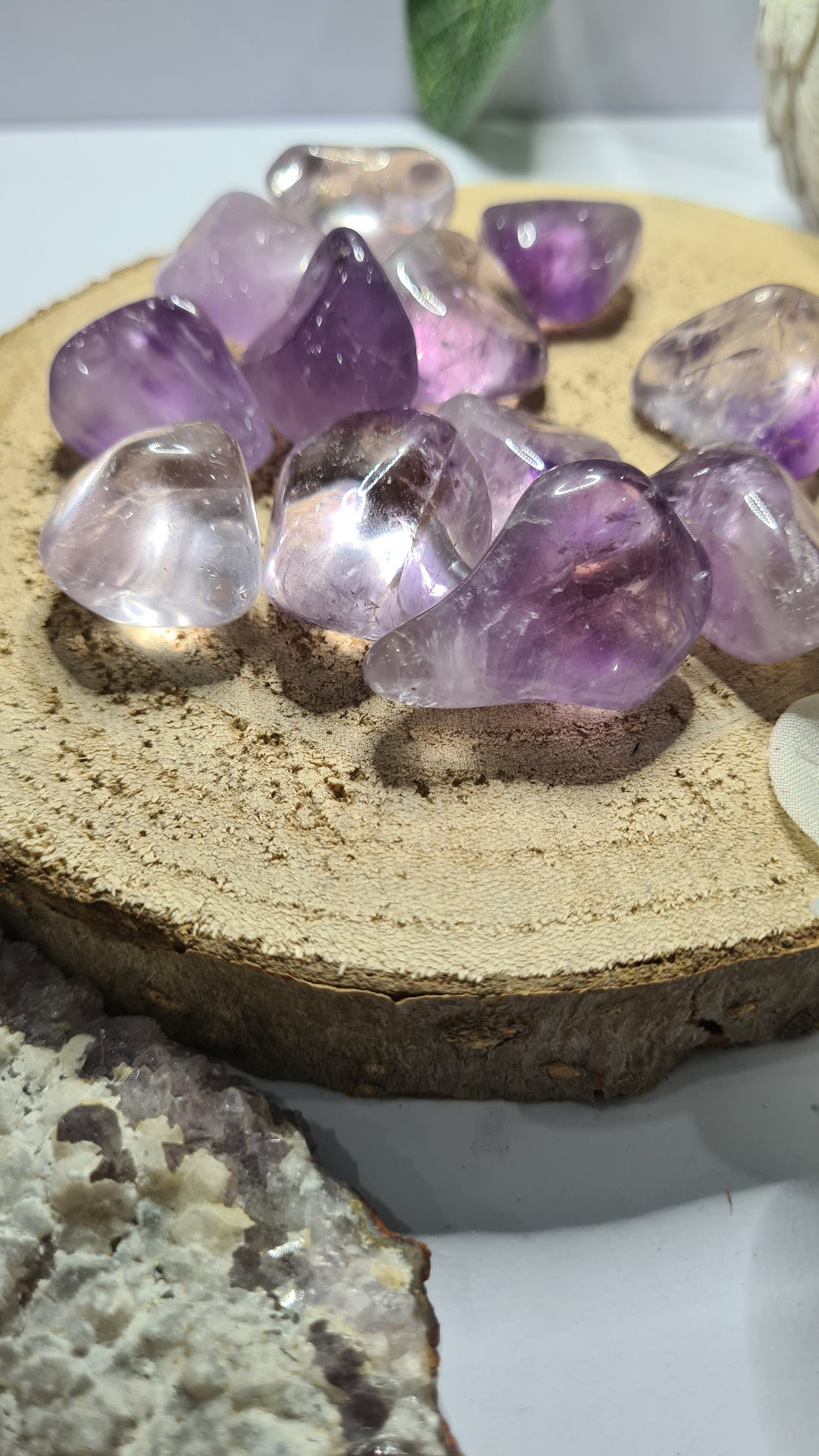 Amethyst tumble stone