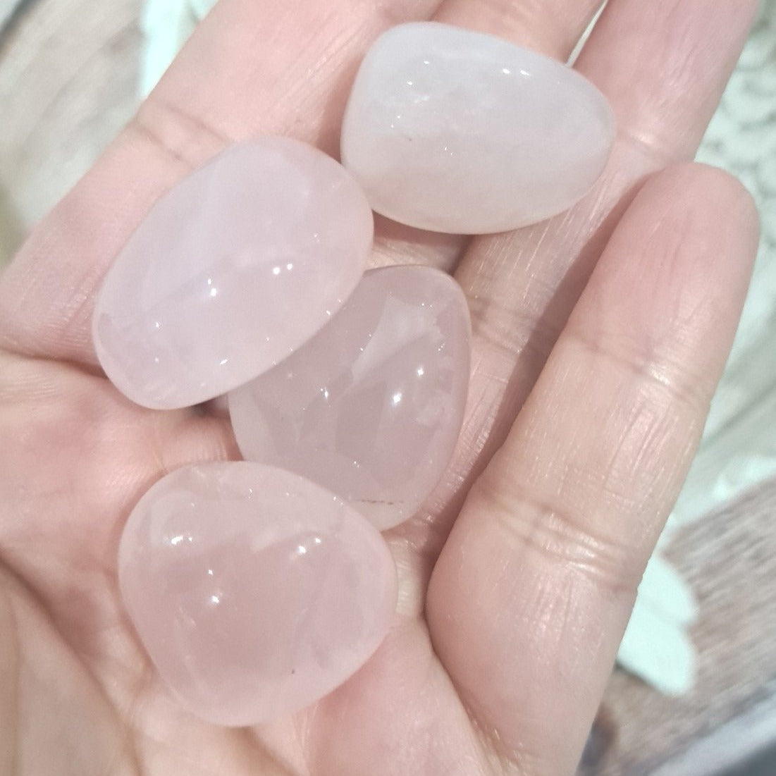 Rose Quartz Tumble Stone